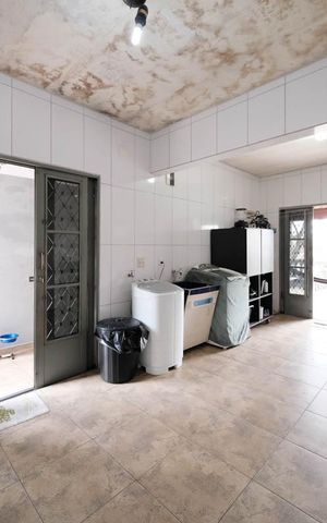 Casa à venda com 200m², 3 quartos e 2 vagasCozinha