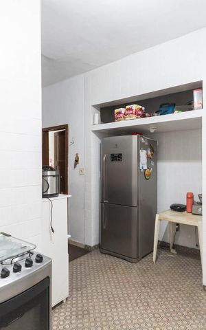 Casa para alugar com 192m², 5 quartos e 5 vagas Casa para alugar com 192m², 5 quartos e 5 vagasCozinha
