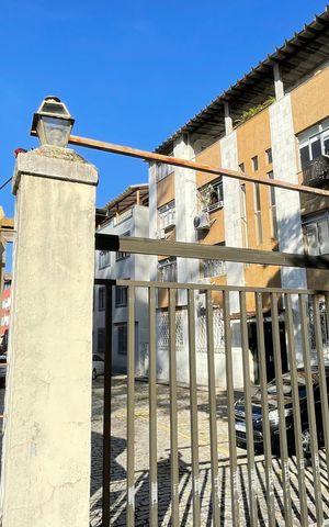 Apartamento à venda com 172m², 4 quartos e sem vaga Apartamento à venda com 172m², 4 quartos e sem vagaPlaquinha