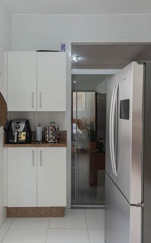 Apartamento à venda com 172m², 4 quartos e sem vagaCozinha
