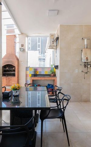 Apartamento à venda com 172m², 4 quartos e sem vagaVaranda gourmet
