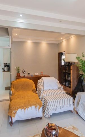 Apartamento à venda com 172m², 4 quartos e sem vagaSala