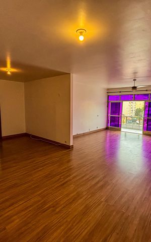 Apartamento à venda com 167m², 3 quartos e 3 vagas