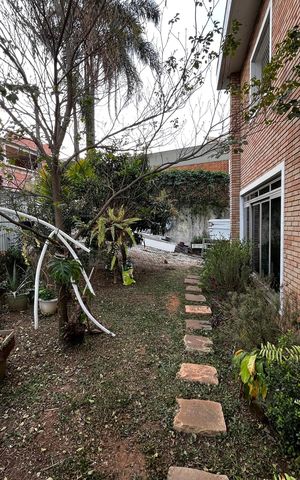 Casa à venda com 564m², 7 quartos e 4 vagasQuintal