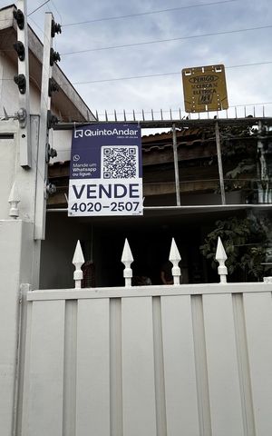 Casa à venda com 564m², 7 quartos e 4 vagasFachada