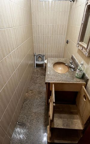 Casa à venda com 564m², 7 quartos e 4 vagasLavabo