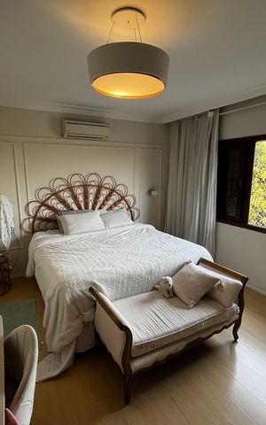 Casa à venda com 564m², 7 quartos e 4 vagasSuíte 4