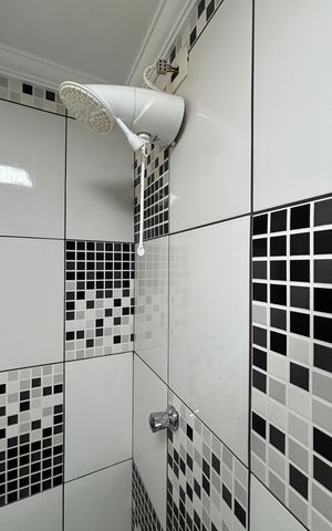 Apartamento à venda com 58m², 2 quartos e 1 vaga Apartamento à venda com 58m², 2 quartos e 1 vagaBanheiro social