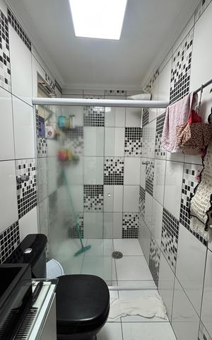 Apartamento à venda com 58m², 2 quartos e 1 vaga Apartamento à venda com 58m², 2 quartos e 1 vagaBanheiro social