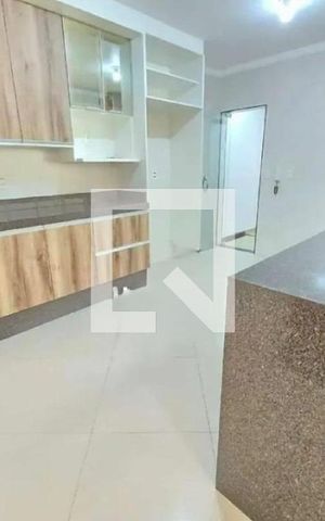 Casa à venda com 240m², 3 quartos e 2 vagas