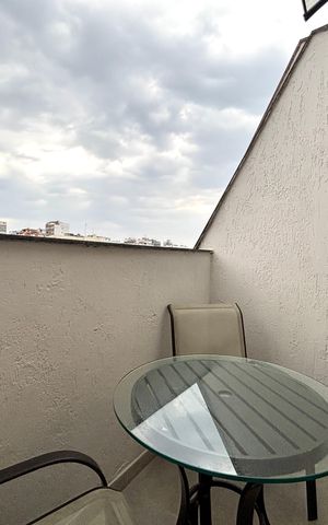 Apartamento para alugar com 65m², 1 quarto e 1 vagaVaranda