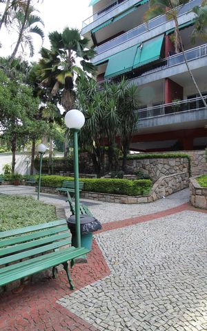 Apartamento à venda com 502m², 4 quartos e 3 vagasEntrada