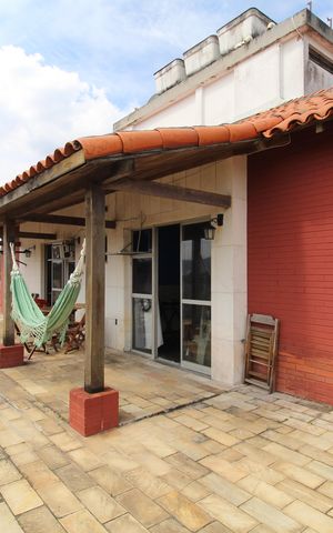 Apartamento à venda com 502m², 4 quartos e 3 vagasFundos da cobertura  - Varanda