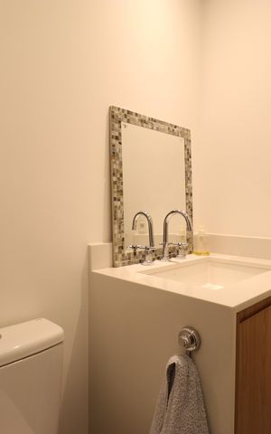 Apartamento à venda com 89m², 2 quartos e 2 vagasBanheiro Social