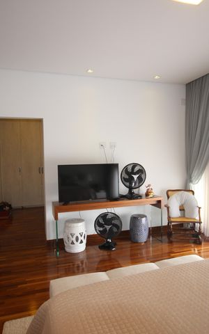 Casa de condomínio para alugar com 355m², 4 quartos e 4 vagasQuarto 4 Suíte 
