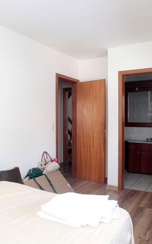 Apartamento à venda com 280m², 3 quartos e 2 vagasQuarto 1 Suíte