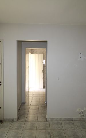 Casa à venda com 150m², 3 quartos e 3 vagasSala