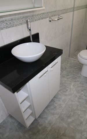 Casa à venda com 150m², 3 quartos e 3 vagasBanheiro 1