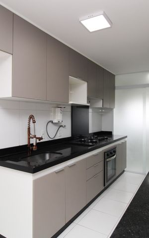 Apartamento para alugar com 78m², 2 quartos e 2 vagasCozinha