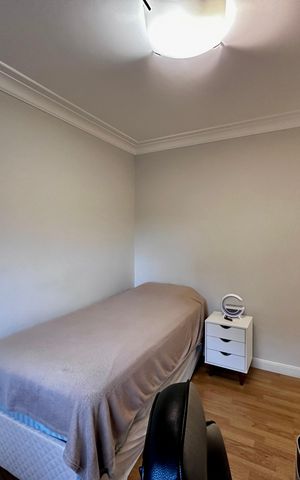 Apartamento à venda com 250m², 3 quartos e 5 vagas Apartamento à venda com 250m², 3 quartos e 5 vagasSuíte 2