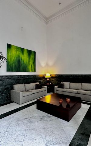 Apartamento à venda com 250m², 3 quartos e 5 vagas Apartamento à venda com 250m², 3 quartos e 5 vagasHall Social Bloco