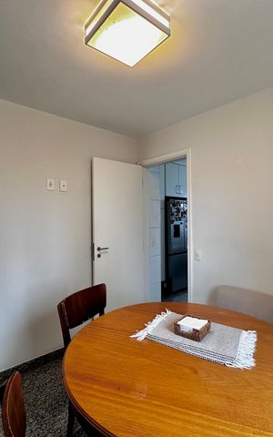 Apartamento à venda com 250m², 3 quartos e 5 vagas Apartamento à venda com 250m², 3 quartos e 5 vagasSala Almoço