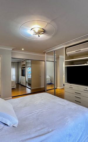 Apartamento à venda com 250m², 3 quartos e 5 vagas Apartamento à venda com 250m², 3 quartos e 5 vagasSuíte 3