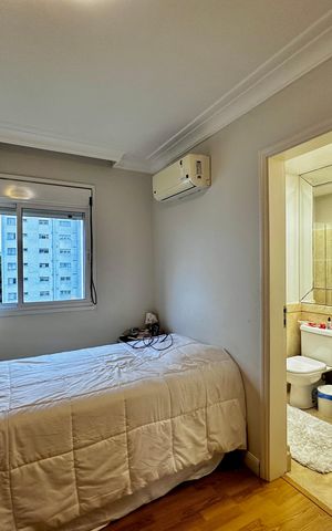 Apartamento à venda com 250m², 3 quartos e 5 vagas Apartamento à venda com 250m², 3 quartos e 5 vagasSuíte 1