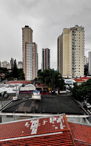 Apartamento à venda com 250m², 3 quartos e 5 vagas Apartamento à venda com 250m², 3 quartos e 5 vagasVista