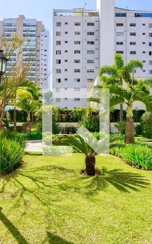 Apartamento à venda com 250m², 3 quartos e 5 vagas Apartamento à venda com 250m², 3 quartos e 5 vagasÁrea comum