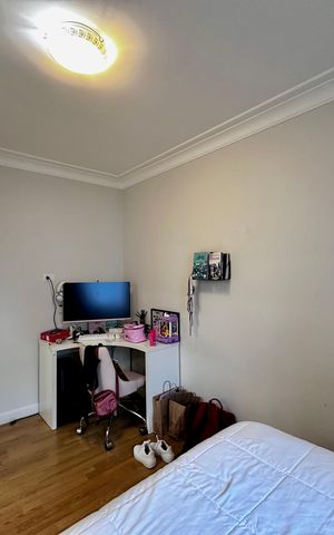 Apartamento à venda com 250m², 3 quartos e 5 vagas Apartamento à venda com 250m², 3 quartos e 5 vagasSuíte 1