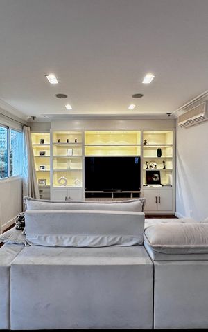 Apartamento à venda com 250m², 3 quartos e 5 vagas Apartamento à venda com 250m², 3 quartos e 5 vagasSala