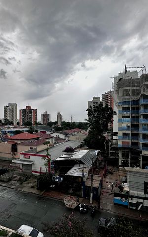 Apartamento à venda com 250m², 3 quartos e 5 vagas Apartamento à venda com 250m², 3 quartos e 5 vagasVista Suíte 2