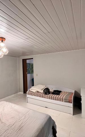 Casa à venda com 270m², 5 quartos e 1 vaga Casa à venda com 270m², 5 quartos e 1 vagaCasa 3 - Quarto