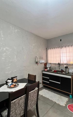 Casa à venda com 270m², 5 quartos e 1 vaga Casa à venda com 270m², 5 quartos e 1 vagaCozinha