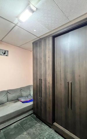 Casa à venda com 270m², 5 quartos e 1 vaga Casa à venda com 270m², 5 quartos e 1 vagaCloset Suíte