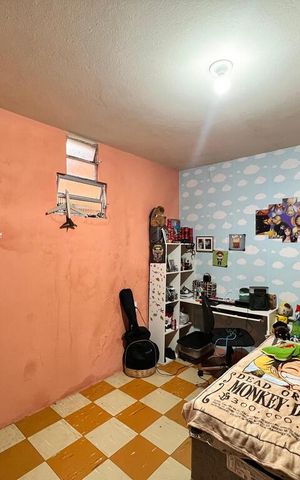 Casa à venda com 270m², 5 quartos e 1 vaga Casa à venda com 270m², 5 quartos e 1 vagaCasa 2 - Quarto 1