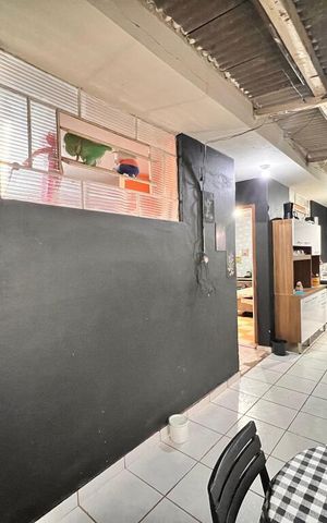 Casa à venda com 270m², 5 quartos e 1 vaga Casa à venda com 270m², 5 quartos e 1 vagaCasa 2 - Cozinha