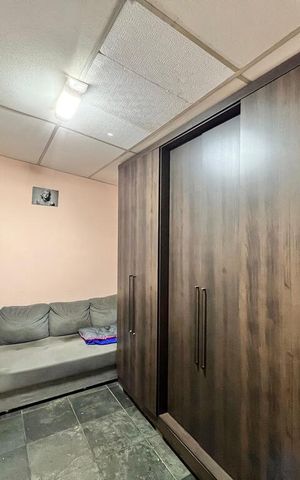 Casa à venda com 270m², 5 quartos e 1 vaga Casa à venda com 270m², 5 quartos e 1 vagaCloset Suíte