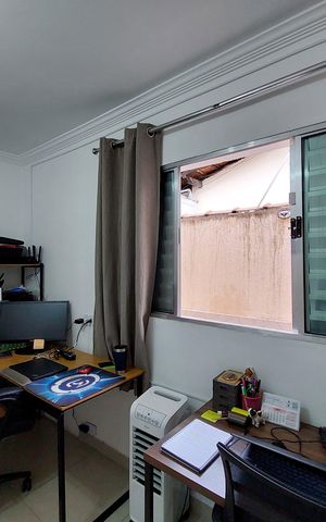 Casa à venda com 150m², 3 quartos e 2 vagas Casa à venda com 150m², 3 quartos e 2 vagasQuarto 1