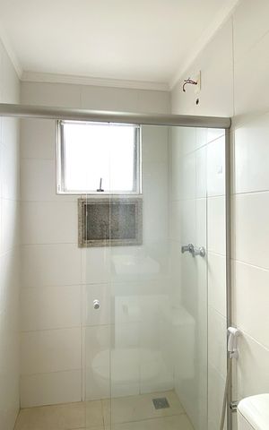 Apartamento à venda com 160m², 3 quartos e 3 vagas Apartamento à venda com 160m², 3 quartos e 3 vagasBanheiro da Suíte 1