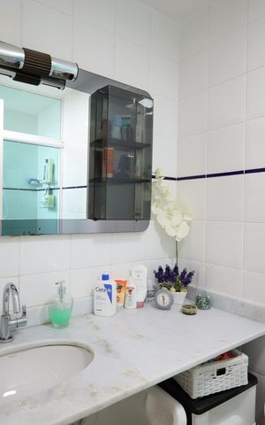 Apartamento à venda com 72m², 3 quartos e 2 vagasBanheiro da Suíte