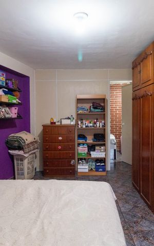 Casa à venda com 250m², 5 quartos e 2 vagasQuarto 2