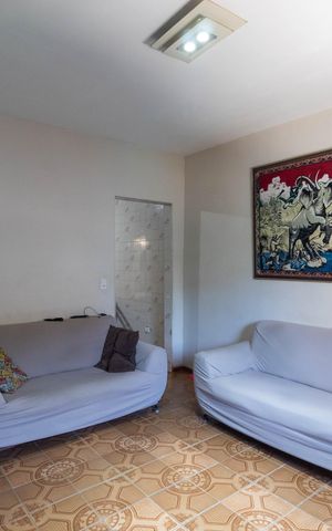 Casa à venda com 250m², 5 quartos e 2 vagasSala 1