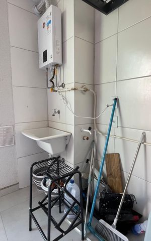 Apartamento à venda com 45m², 2 quartos e 1 vaga Apartamento à venda com 45m², 2 quartos e 1 vagaÁrea de Serviço