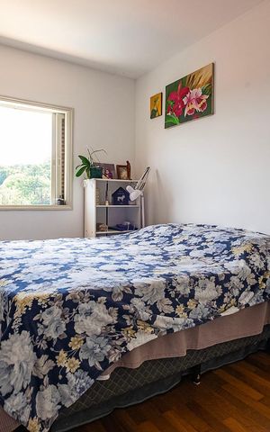 Casa à venda com 526m², 4 quartos e 4 vagas Casa à venda com 526m², 4 quartos e 4 vagasQuarto 2