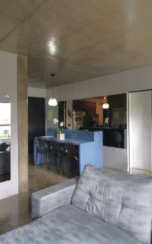 Apartamento à venda com 71m², 2 quartos e 2 vagasSala