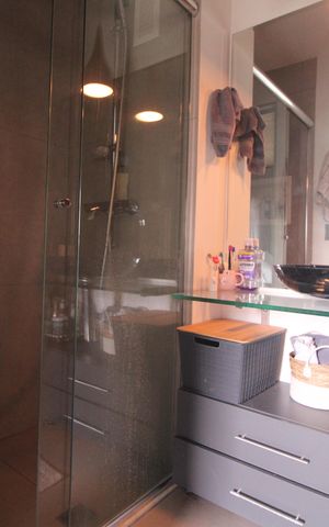 Apartamento à venda com 71m², 2 quartos e 2 vagasBanheiro