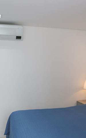 Apartamento à venda com 85m², 2 quartos e 2 vagas Apartamento à venda com 85m², 2 quartos e 2 vagasSuíte