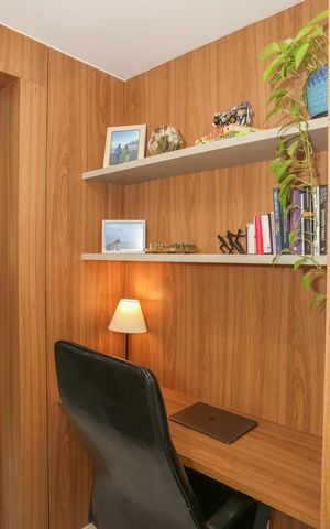 Apartamento à venda com 85m², 2 quartos e 2 vagas Apartamento à venda com 85m², 2 quartos e 2 vagasEscritório